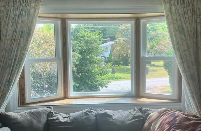 Energy efficient replacement window installation in Monroeville, PA