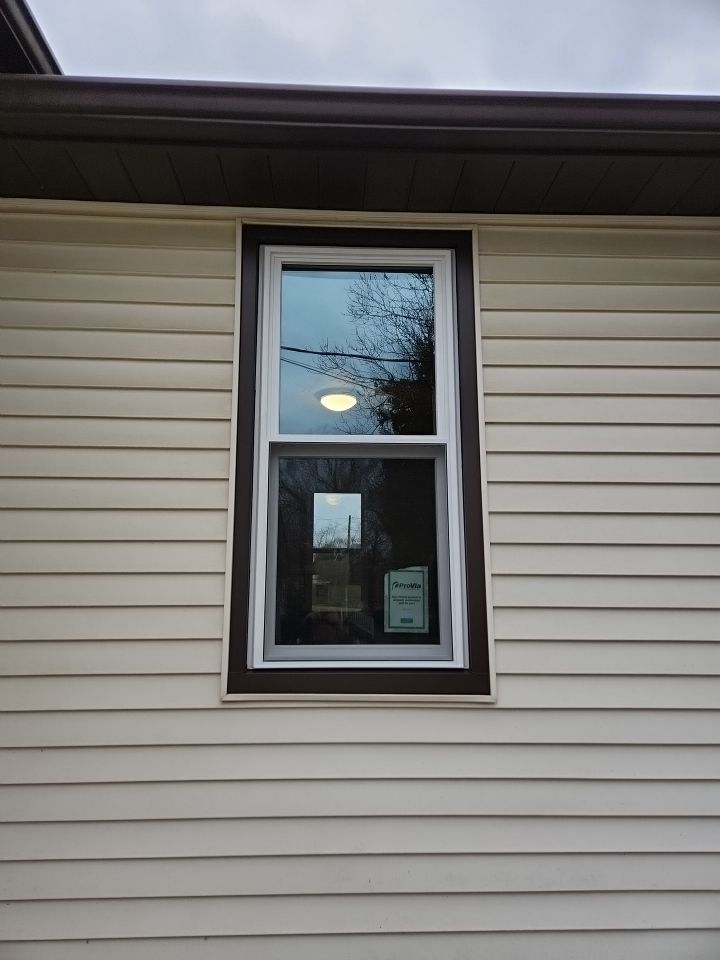 New Double Hung Window in Apollo